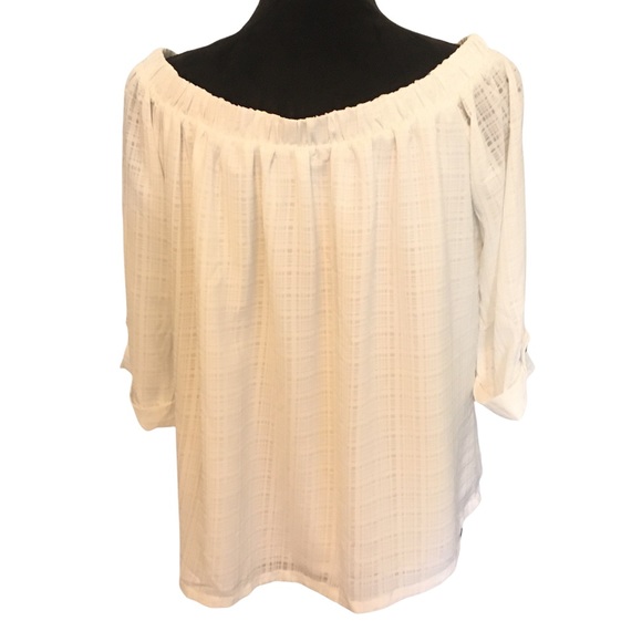 Ophelia Roe off the shoulder 3/4 sleeve white top - Picture 2 of 9